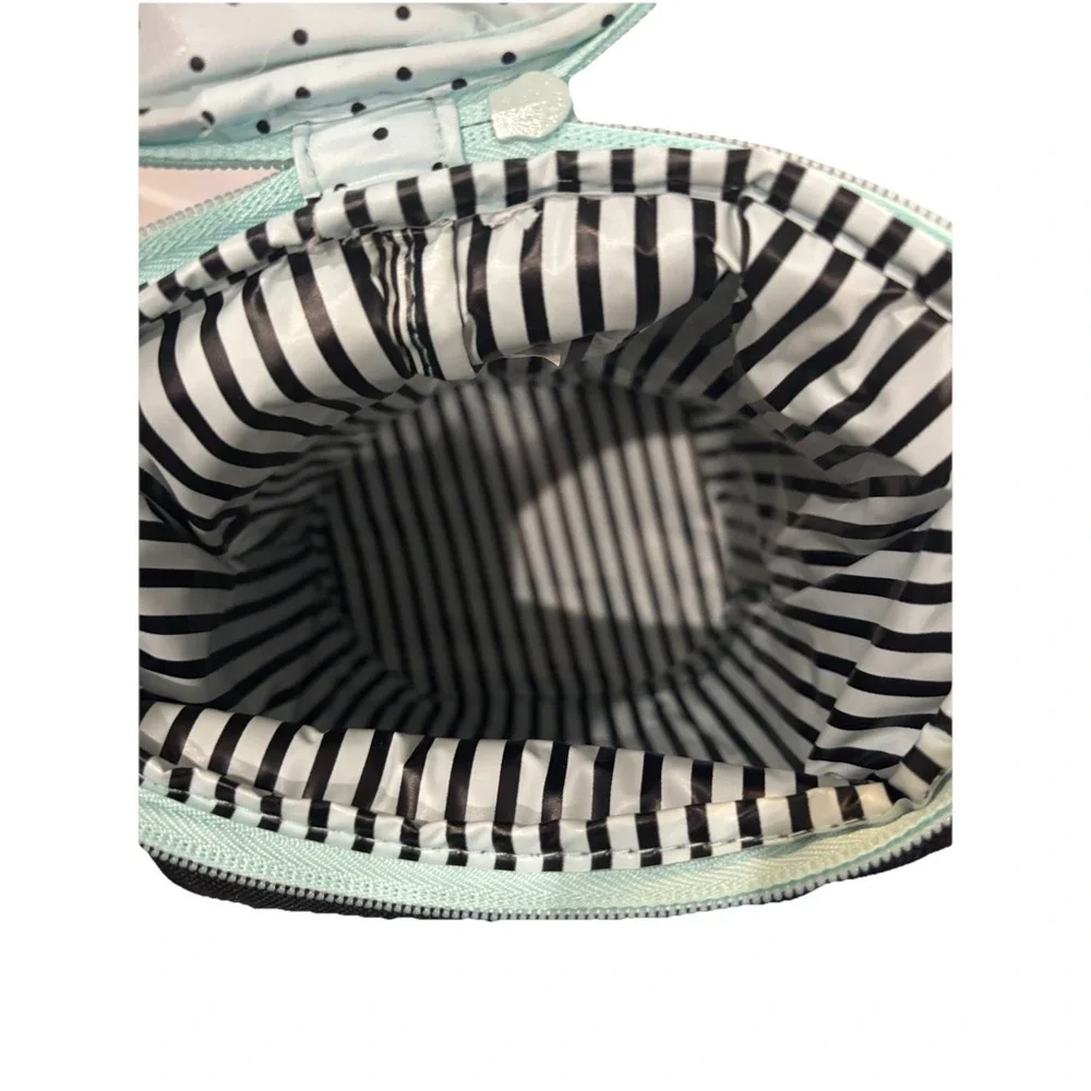The Unbranded Brand small cooler